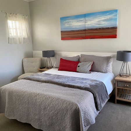 Shore'S Edge Luxury Oceanfront Home Hermanus Zewnętrze zdjęcie